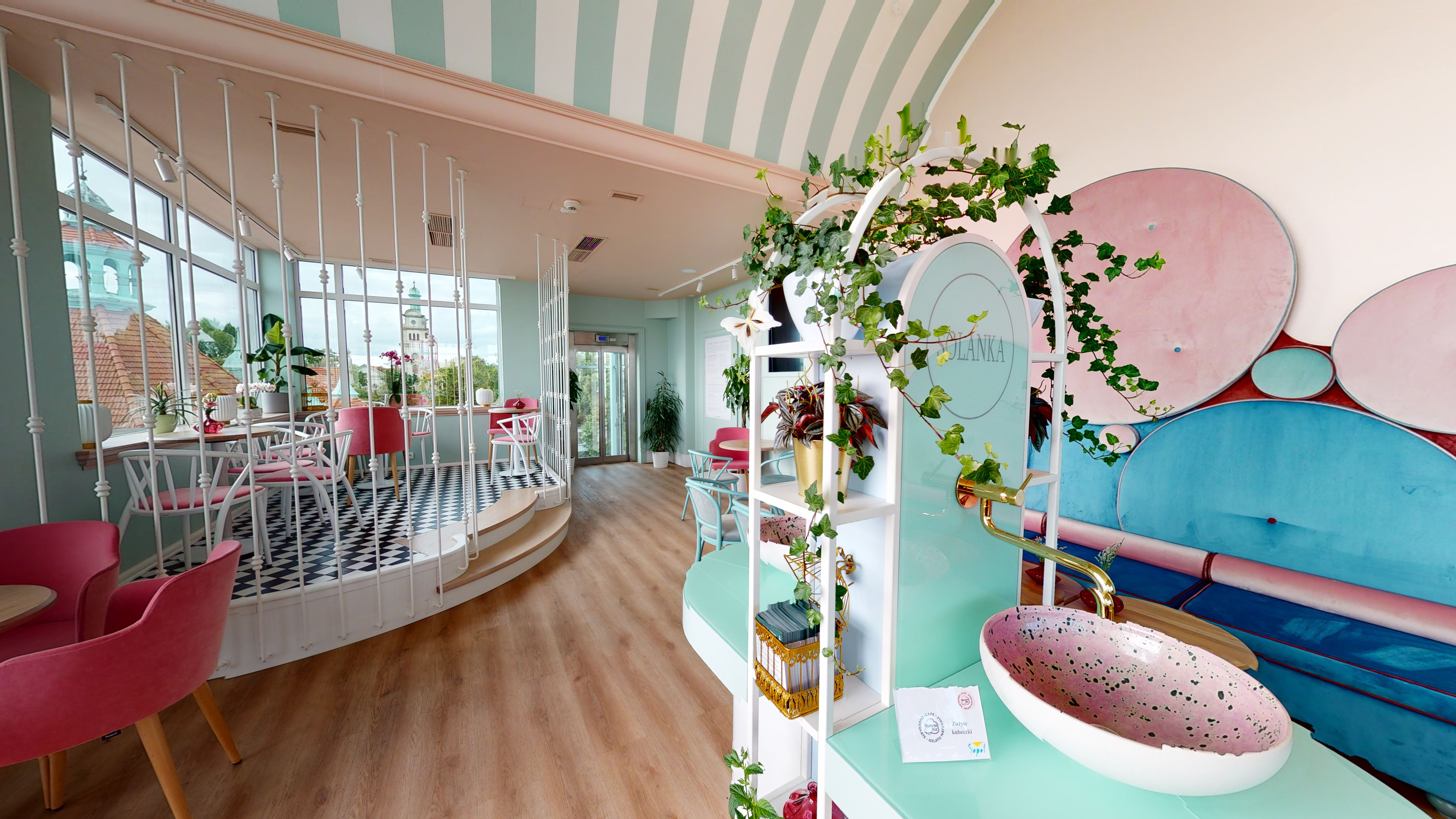MAMMA MIA CAFE - Read more